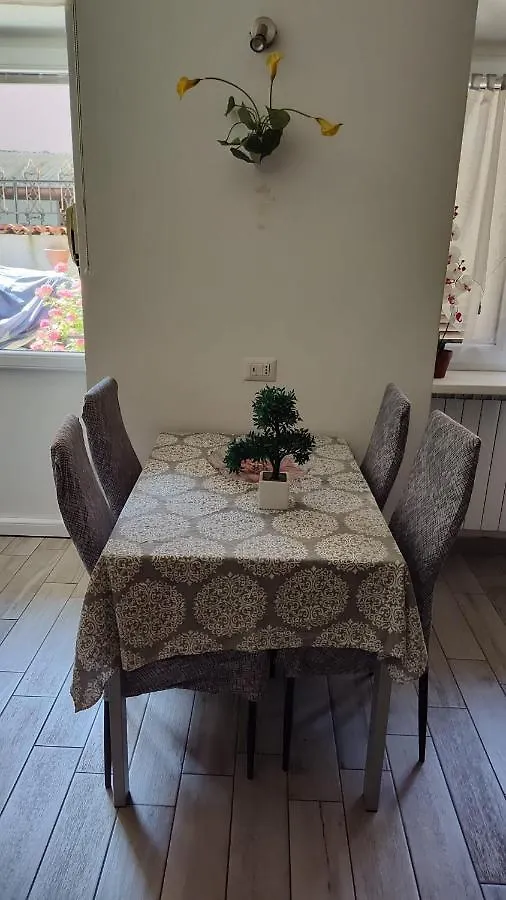 Apartment Appartamento Nel Cuore Di Varese